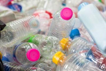 Emballages plastiques non-recyclés : une nouvelle taxe pour accélérer le recyclage